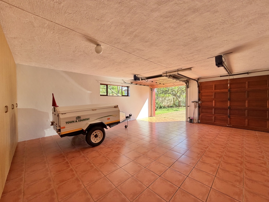 4 Bedroom Property for Sale in Noorsekloof Eastern Cape